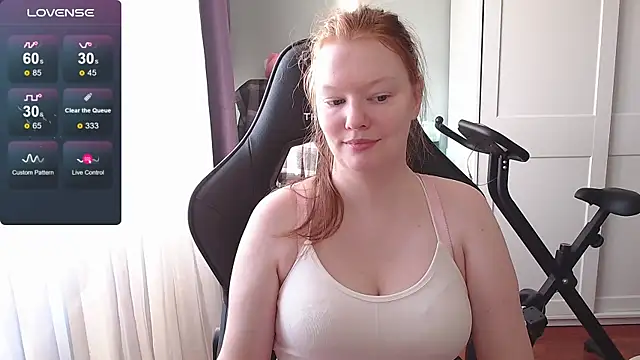 Snapshot of Lady_Inari chatting on 09/19/25, 02:32 Lady Inari online show from 09/19/25, 02:32
