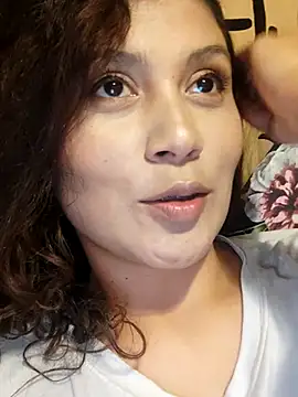 Snapshot of kinky_mila@xh chatting on 03/13/25, 02:49 kinky milaxh online show from 03/13/25, 02:49