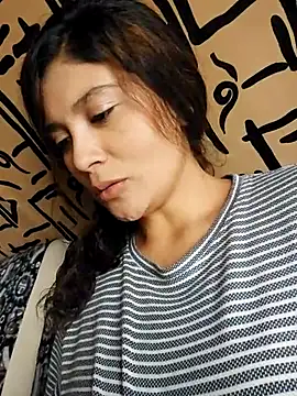 Snapshot of kinky_mila@xh chatting on 02/27/25, 05:26 kinky milaxh online show from 02/27/25, 05:26