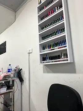 yanza2002 online show from 09/09/25, 10:41