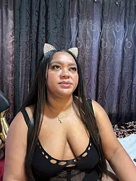 yanza2002 online show from 03/02/25, 08:57