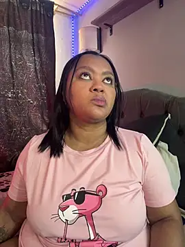 Snapshot of yanza2002 chatting on 02/01/26, 06:39 yanza2002 online show from 02/01/26, 06:39