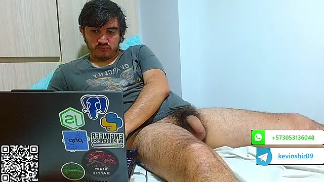 Snapshot of biglatin80 chatting on 05/03/26, 03:11 biglatin80 online show from 05/03/26, 03:11
