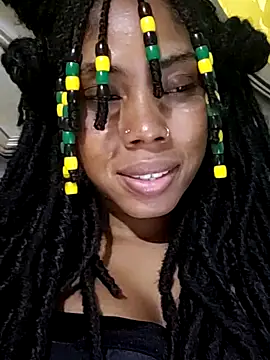 HONEYSWEETS LIVE online show from 04/22/26, 03:24