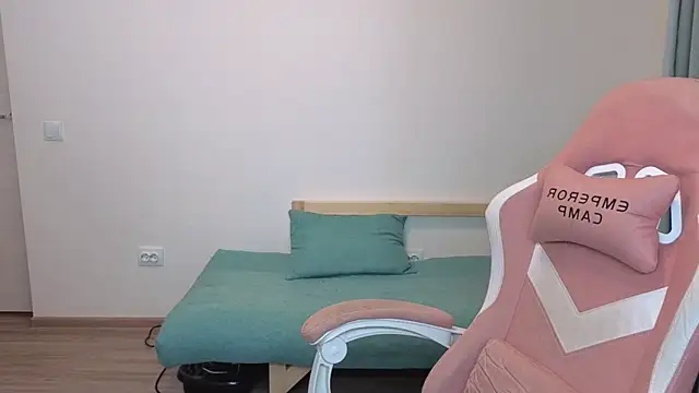 Jessy Ginger online show from 12/17/25, 10:09