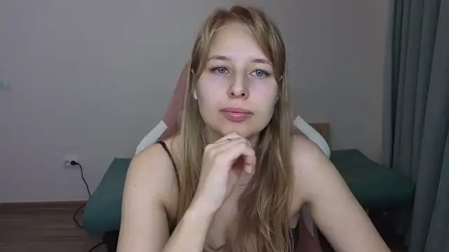 Jessy Ginger online show from 12/22/25, 09:53