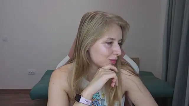 Jessy Ginger online show from 11/19/25, 09:53