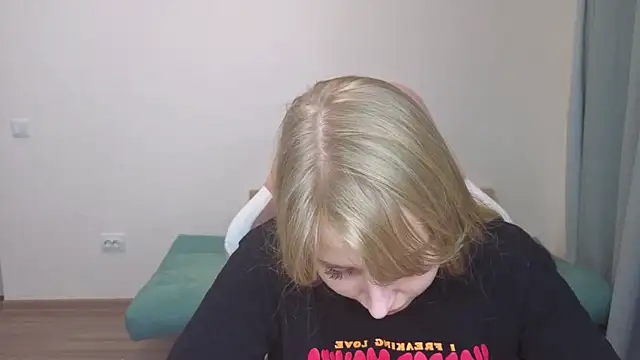 Jessy Ginger online show from 11/14/25, 01:15