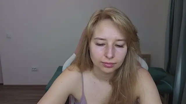 Jessy Ginger online show from 10/19/25, 11:02