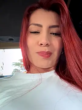 LINDA PATTY94 online show from 10/29/25, 08:41