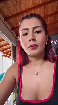 Snapshot of LINDA_PATTY94 chatting on 06/09/26, 03:13 LINDA PATTY94 online show from 06/09/26, 03:13