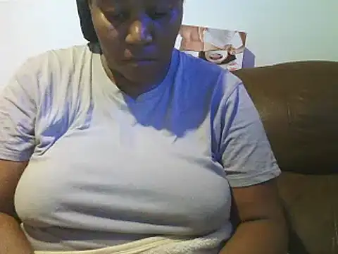 ebonytitts4u online show from 03/23/25, 04:38
