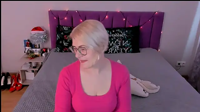 sabrinamacmarren online show from 01/13/26, 11:03