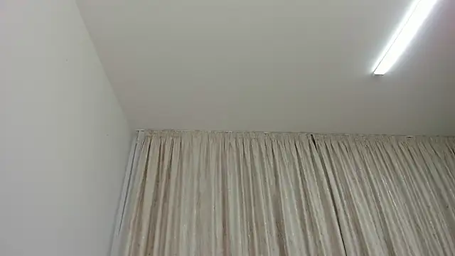 Snapshot of lissababe1 chatting on 03/21/25, 06:51 lissababe1 online show from 03/21/25, 06:51