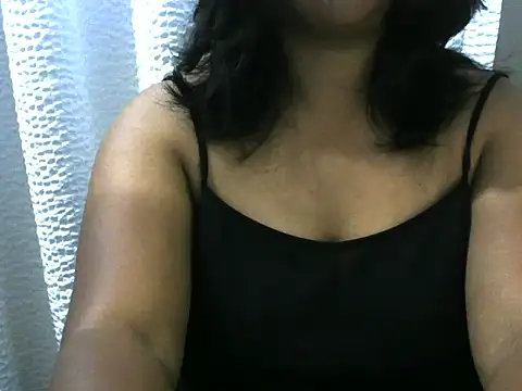 Artinah22 online show from 12/17/25, 09:42