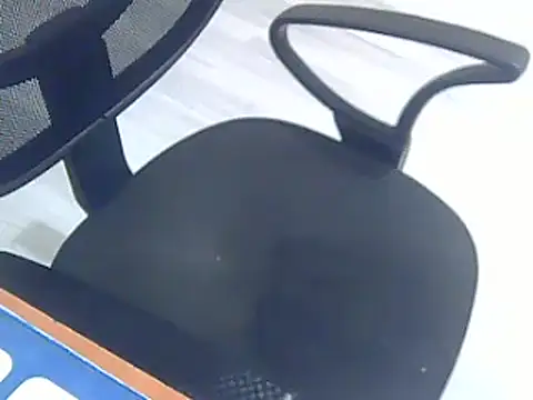 Snapshot of Esmer_Adam79 chatting on 12/03/24, 08:55 Esmer Adam79 online show from 12/03/24, 08:55