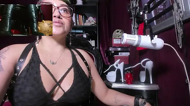 MeGoddesSara online show from 03/27/26, 08:54