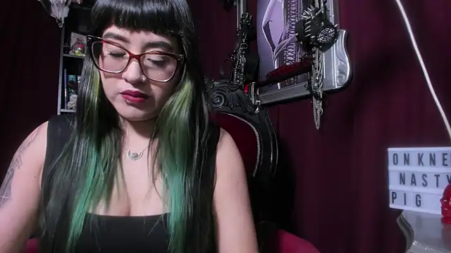 MeGoddesSara online show from 07/03/26, 09:32