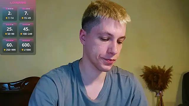 -ethan7inches- online show from 04/04/26, 01:56