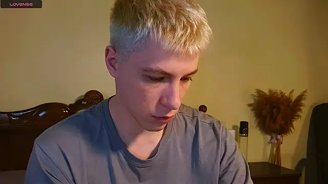 -ethan7inches- online show from 03/15/26, 12:28