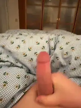 Snapshot of geilerboy2628 chatting on 02/04/26, 11:11 geilerboy2628 online show from 02/04/26, 11:11