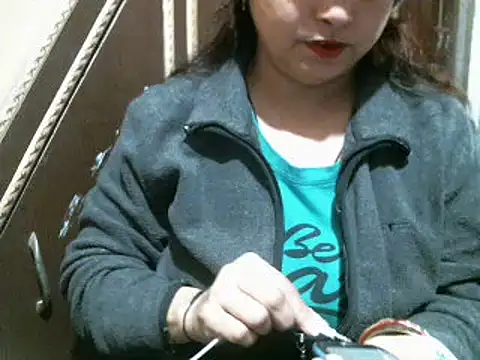 Snapshot of UrsMansi chatting on 01/08/25, 05:27 UrsMansi online show from 01/08/25, 05:27