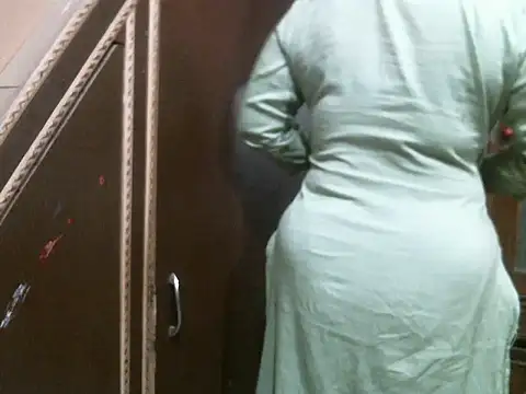 UrsMansi online show from 03/25/26, 03:50