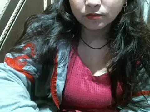 Snapshot of UrsMansi chatting on 01/28/25, 06:16 UrsMansi online show from 01/28/25, 06:16