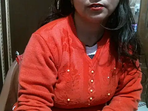 Snapshot of UrsMansi chatting on 02/07/25, 04:27 UrsMansi online show from 02/07/25, 04:27