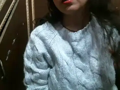 Snapshot of UrsMansi chatting on 01/24/25, 06:03 UrsMansi online show from 01/24/25, 06:03