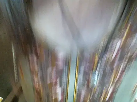 Snapshot of UrsMansi chatting on 02/10/25, 06:45 UrsMansi online show from 02/10/25, 06:45