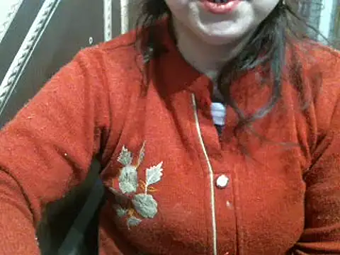 Snapshot of UrsMansi chatting on 01/06/25, 05:30 UrsMansi online show from 01/06/25, 05:30