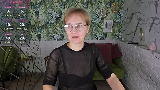 Paris Cherry online show from 02/07/26, 06:16