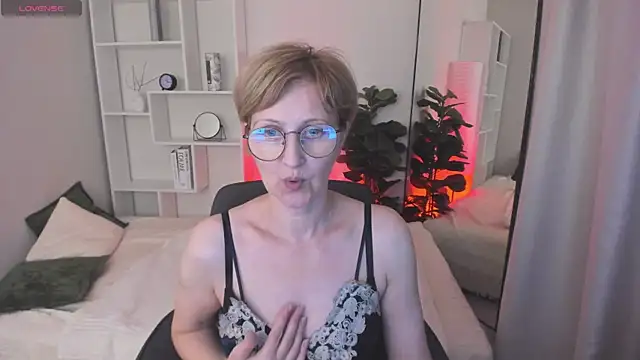 Paris Cherry online show from 06/07/26, 04:50