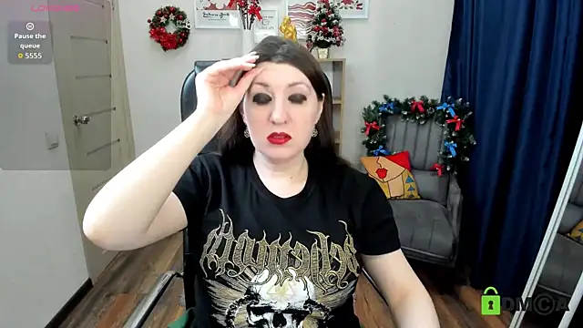 Black Black Rose online show from 12/18/25, 08:34