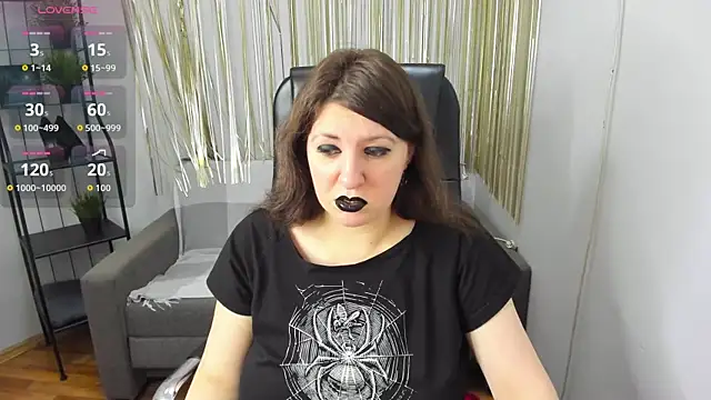 Snapshot of Black_Black_Rose chatting on 09/13/25, 08:31 Black Black Rose online show from 09/13/25, 08:31