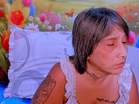 indianroxy online show from 11/20/25, 10:09