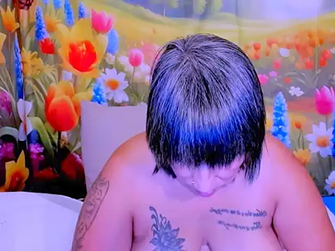 indianroxy online show from 05/09/26, 05:33