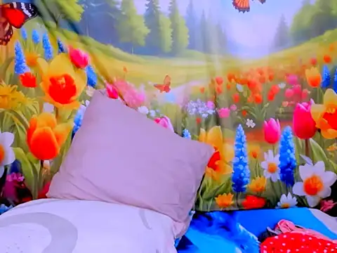 indianroxy online show from 04/17/26, 09:45