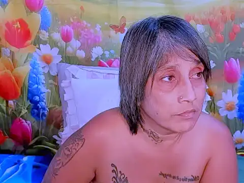 indianroxy online show from 11/19/25, 08:20