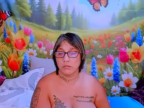 indianroxy online show from 11/11/25, 06:47