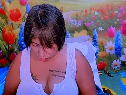 indianroxy online show from 11/18/25, 04:43