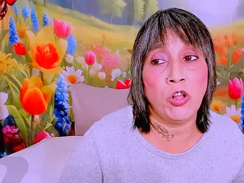 indianroxy online show from 02/15/26, 07:57