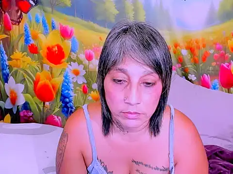 indianroxy online show from 04/08/26, 10:00