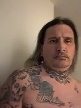 tazzfazz online show from 04/23/26, 03:57