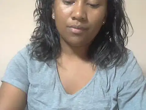 cutybigass online show from 04/15/26, 05:50