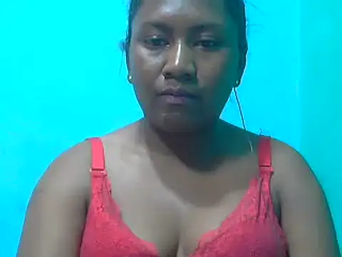 Snapshot of cutybigass chatting on 10/07/25, 05:47 cutybigass online show from 10/07/25, 05:47