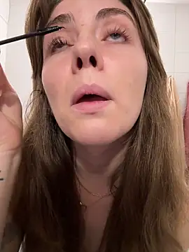 MariiD online show from 12/01/25, 11:44