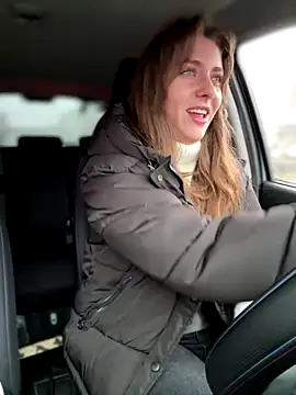 MariiD online show from 12/04/25, 08:57