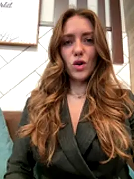 MariiD online show from 10/22/25, 09:20